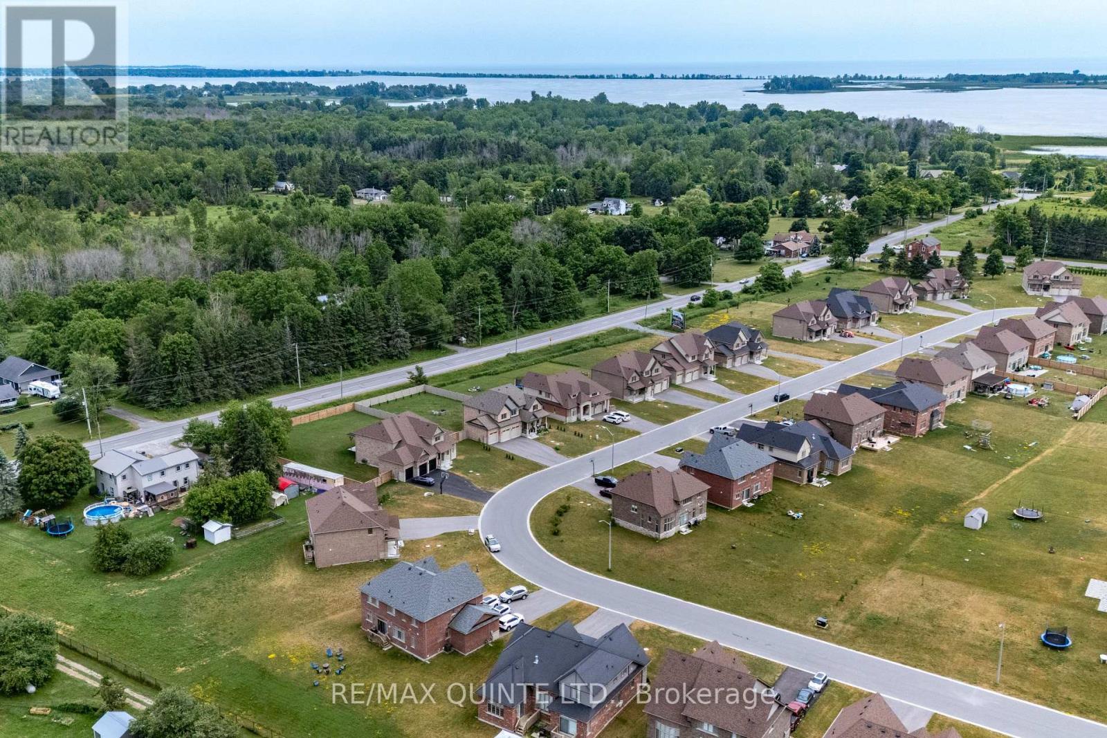 61 Summer Breeze Drive, Quinte West (Murray Ward), Ontario  K0K 1L0 - Photo 49 - X12495650