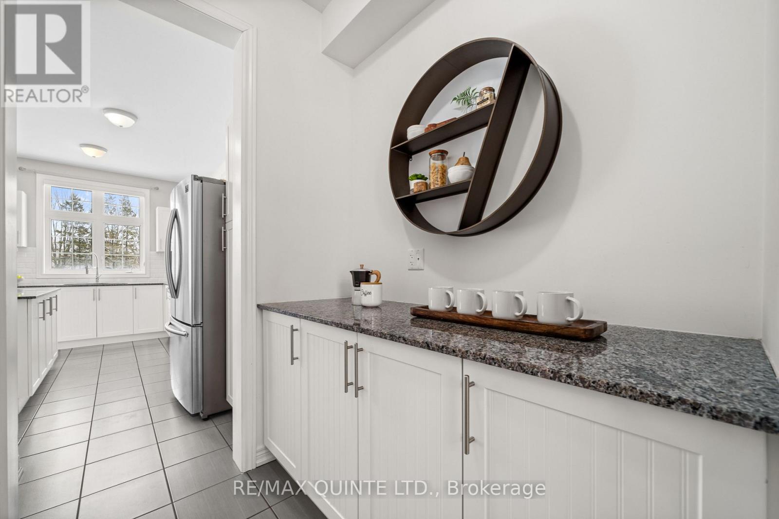 61 Summer Breeze Drive, Quinte West (Murray Ward), Ontario  K0K 1L0 - Photo 9 - X12495650