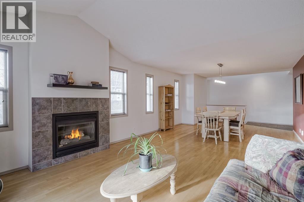 104, 39 Hidden Creek Place Nw, Calgary, Alberta  T3A 6B9 - Photo 10 - A2267172