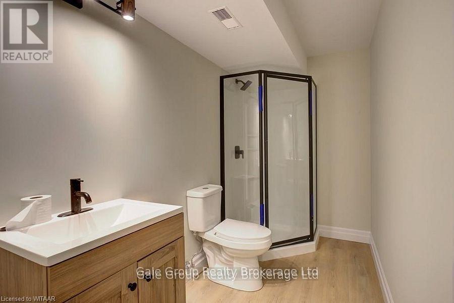 Basement Apartment - 246 Munnoch Boulevard, Woodstock, Ontario N4T 0A7 - Photo 10 - X12495642