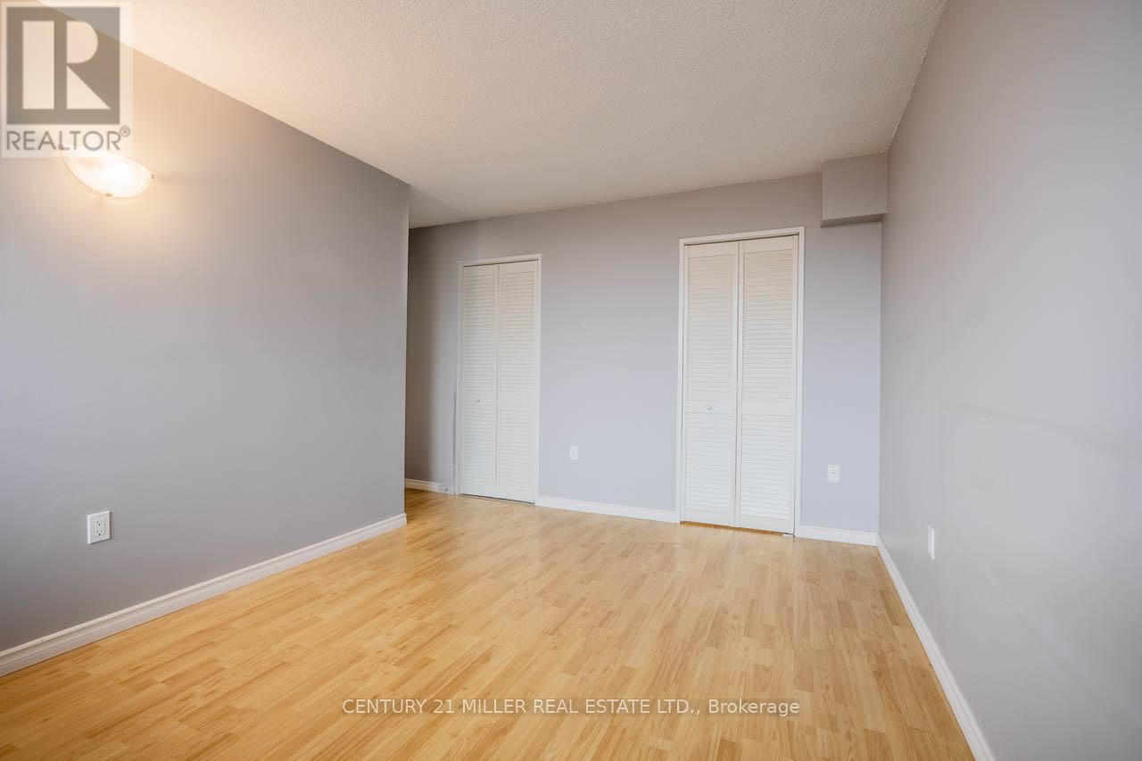 405 - 2301 Derry Road W, Mississauga, Ontario  L5N 2R4 - Photo 15 - W12495262