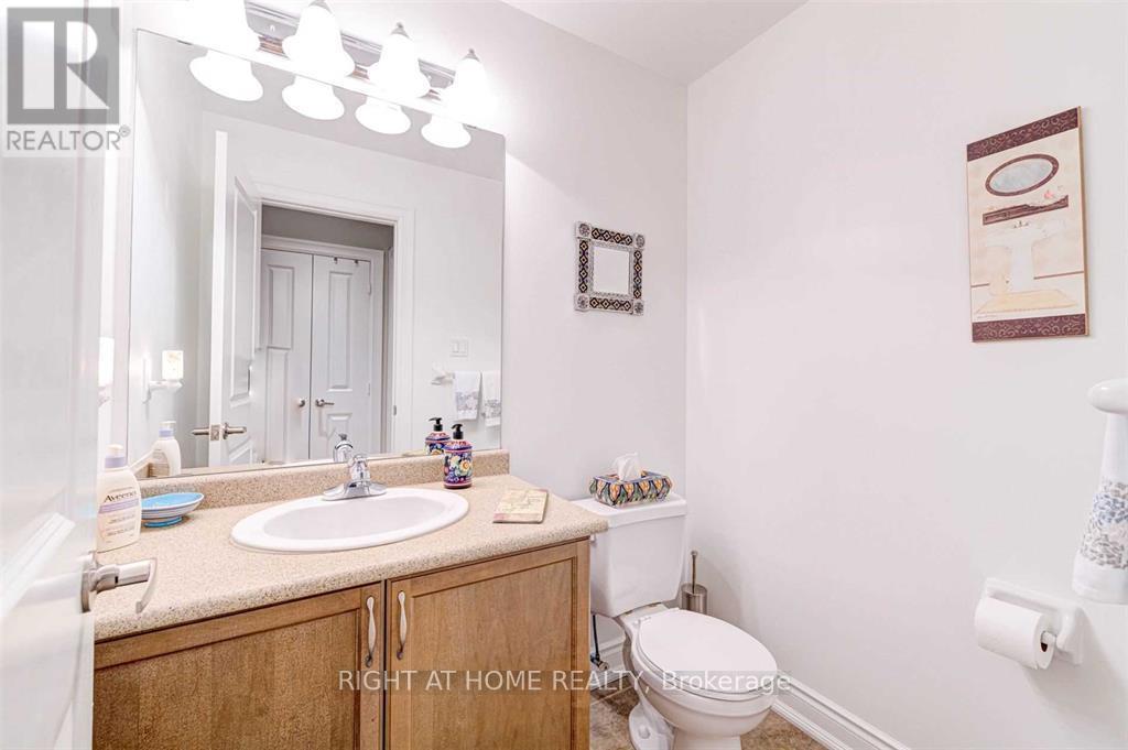 6 - 99 Brant Street, Oakville, Ontario  L6K 2Z5 - Photo 12 - W12495274