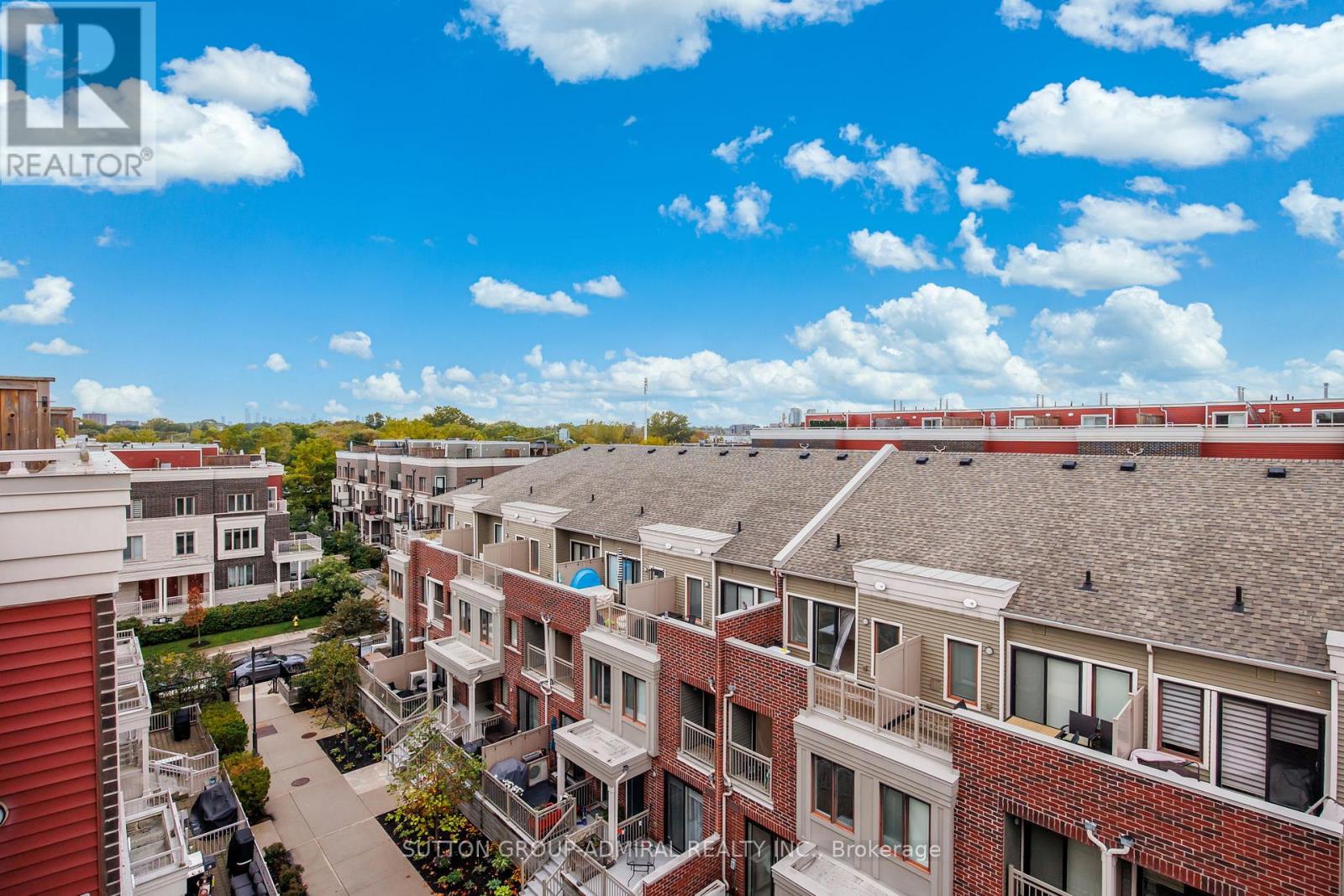 14 - 125 Long Branch Avenue, Toronto, Ontario  M8W 0A9 - Photo 27 - W12495276