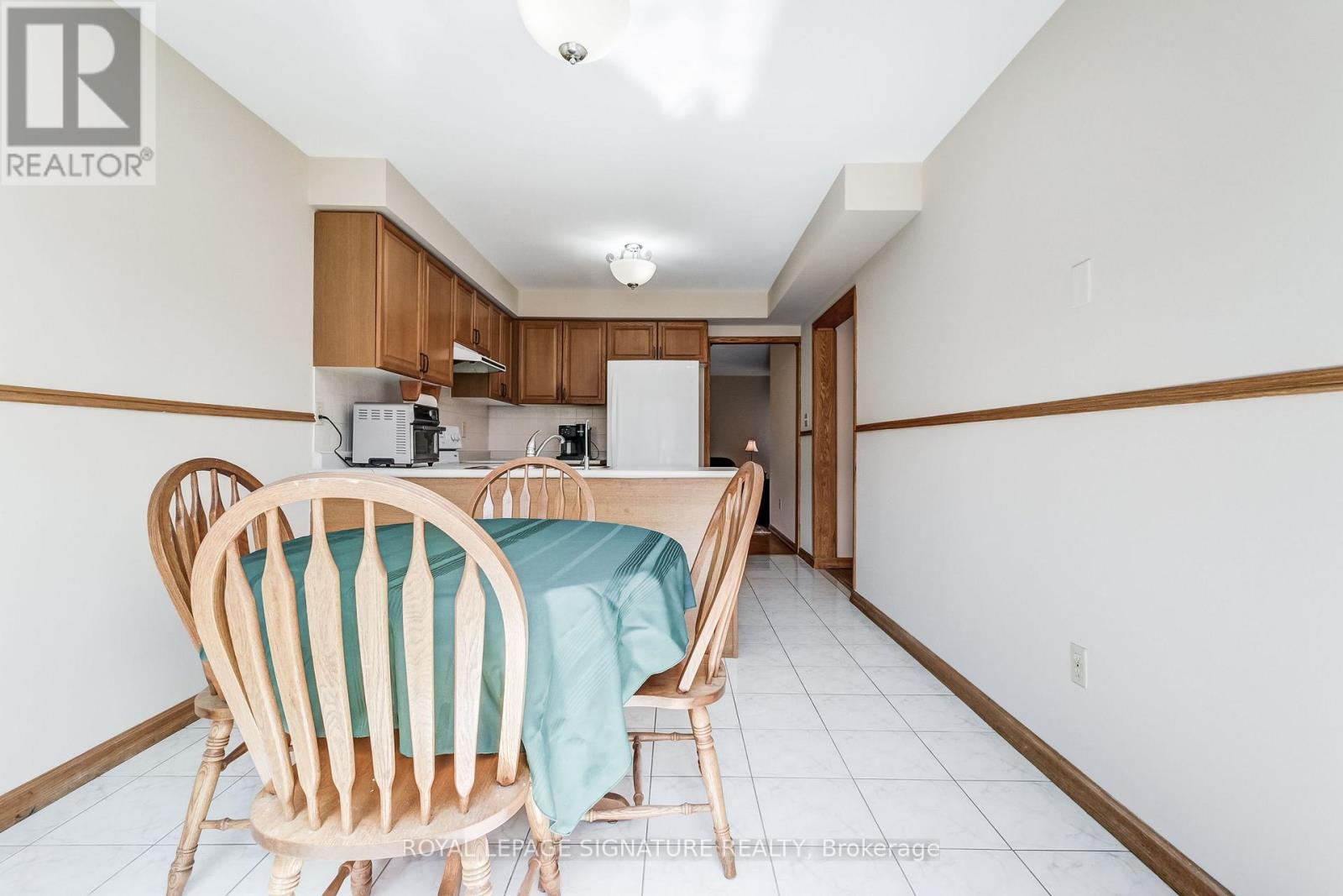 195 Howard Crescent, Orangeville, Ontario  L9W 4W5 - Photo 15 - W12495328