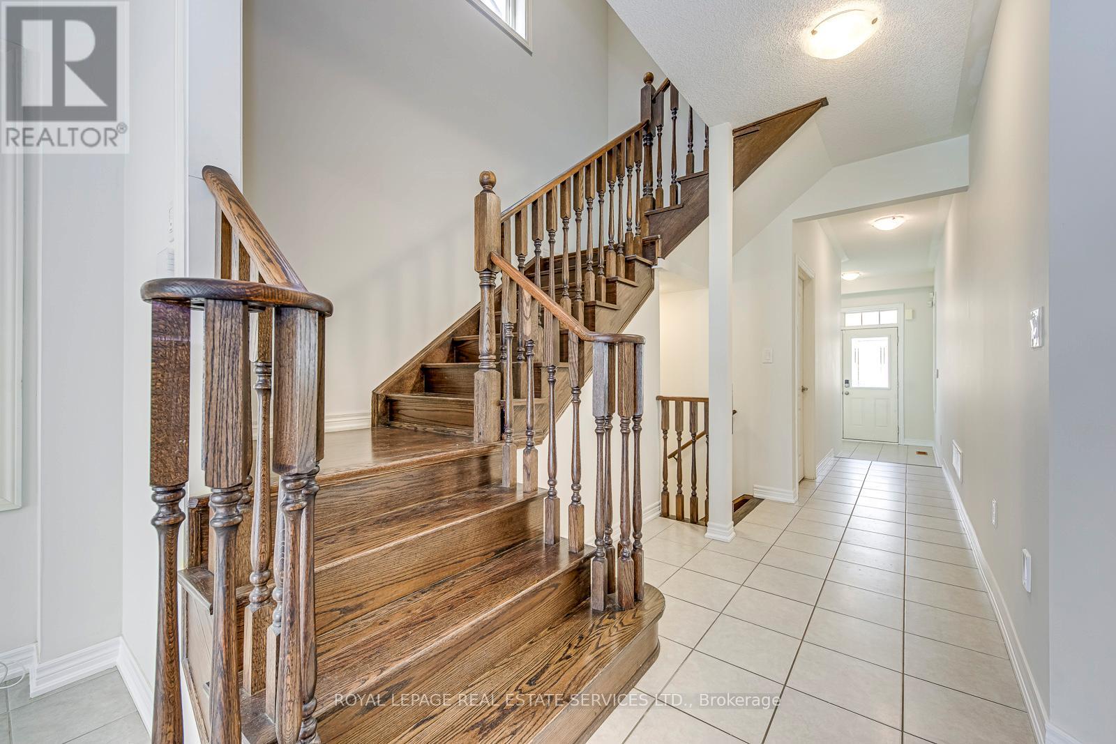 420 George Ryan Avenue, Oakville, Ontario  L6H 0S2 - Photo 17 - W12495346