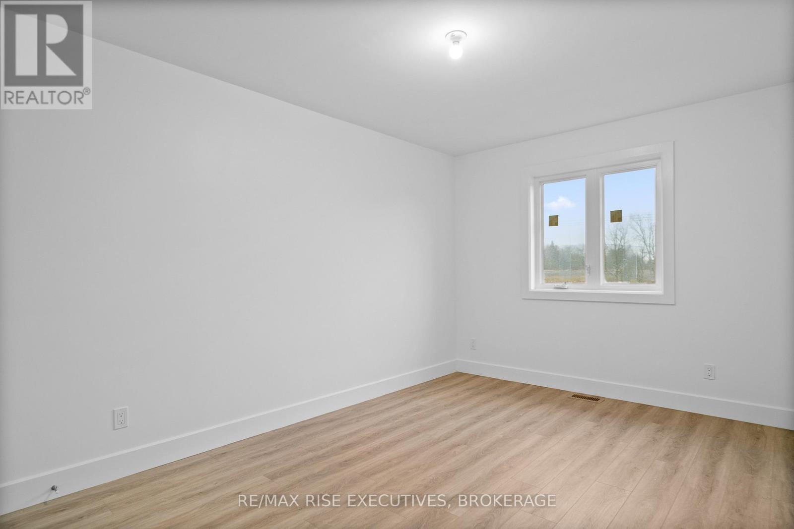 2703 Delmar Street, Kingston, Ontario  K7P 0J1 - Photo 31 - X12436681