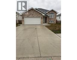 395 MULBERRY LANE Unit# UPPER, Lakeshore, Ontario