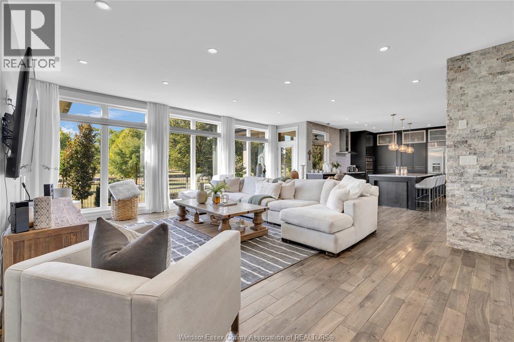 107 Christy Lane, Tecumseh, Ontario  N8N 4W4 - Photo 8 - 25027675