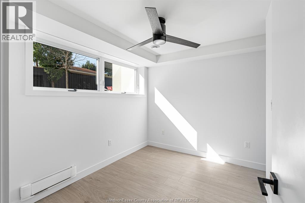 2035 Seneca Street, Windsor, Ontario  N8W 2Z9 - Photo 35 - 25027668