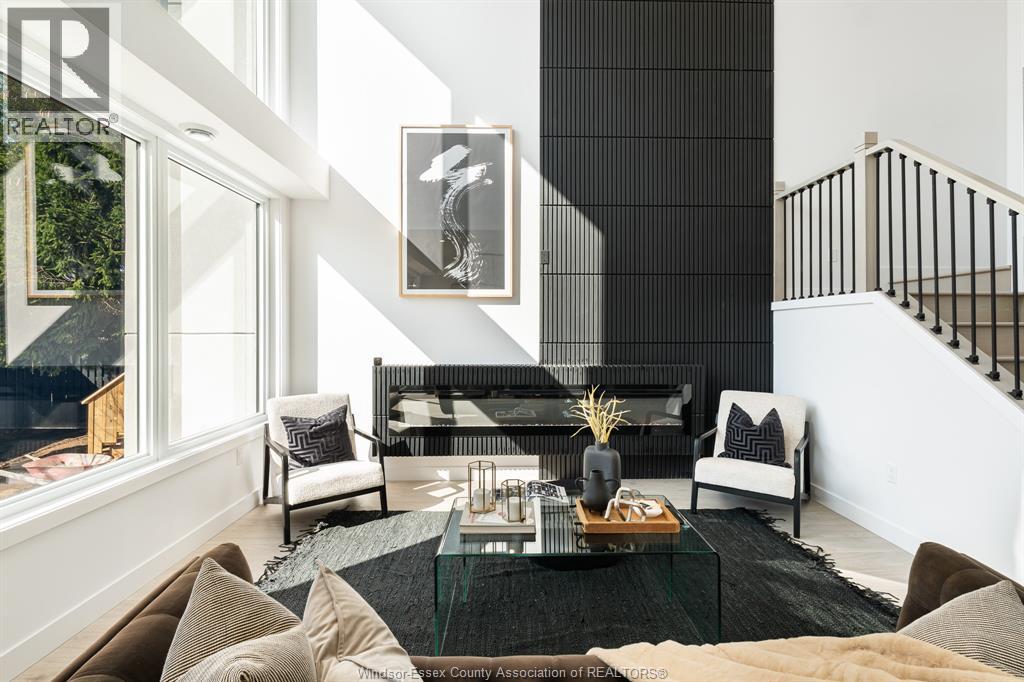 2035 Seneca Street, Windsor, Ontario  N8W 2Z9 - Photo 7 - 25027668