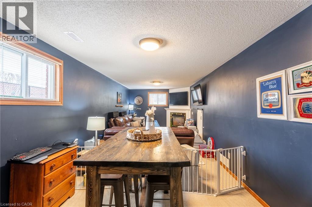 Photo 27 at 8 Digby Court, Brantford Photo 27 at 8 Digby Court, Brantford