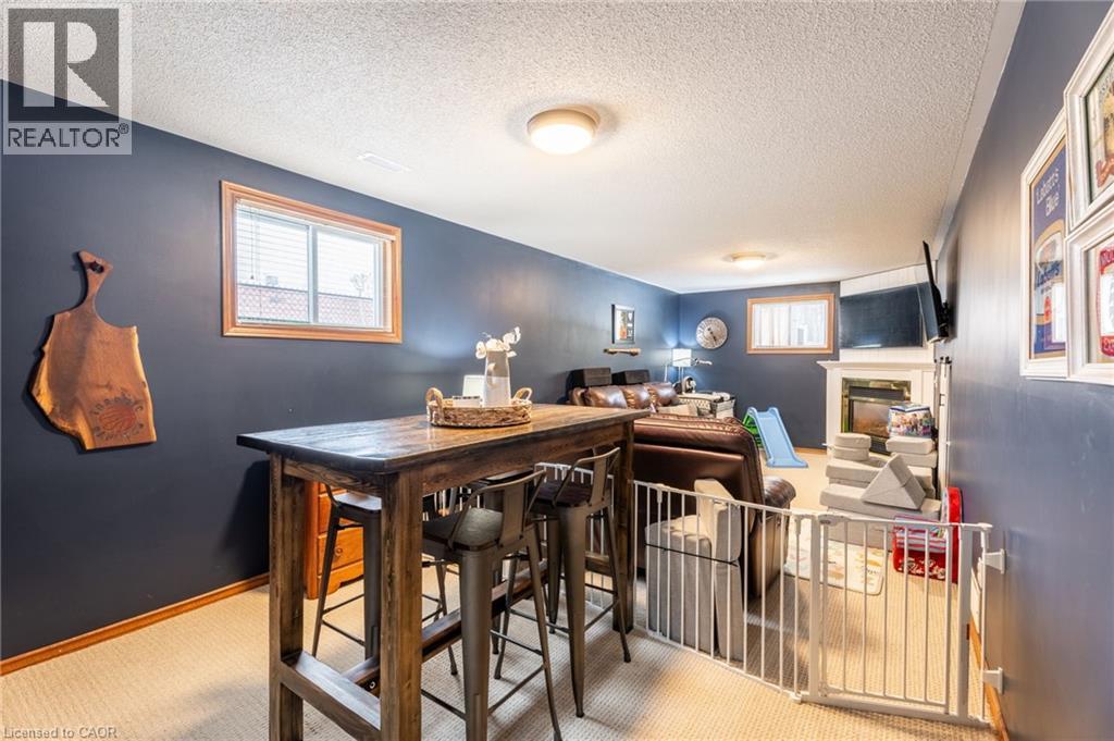 Photo 28 at 8 Digby Court, Brantford Photo 28 at 8 Digby Court, Brantford