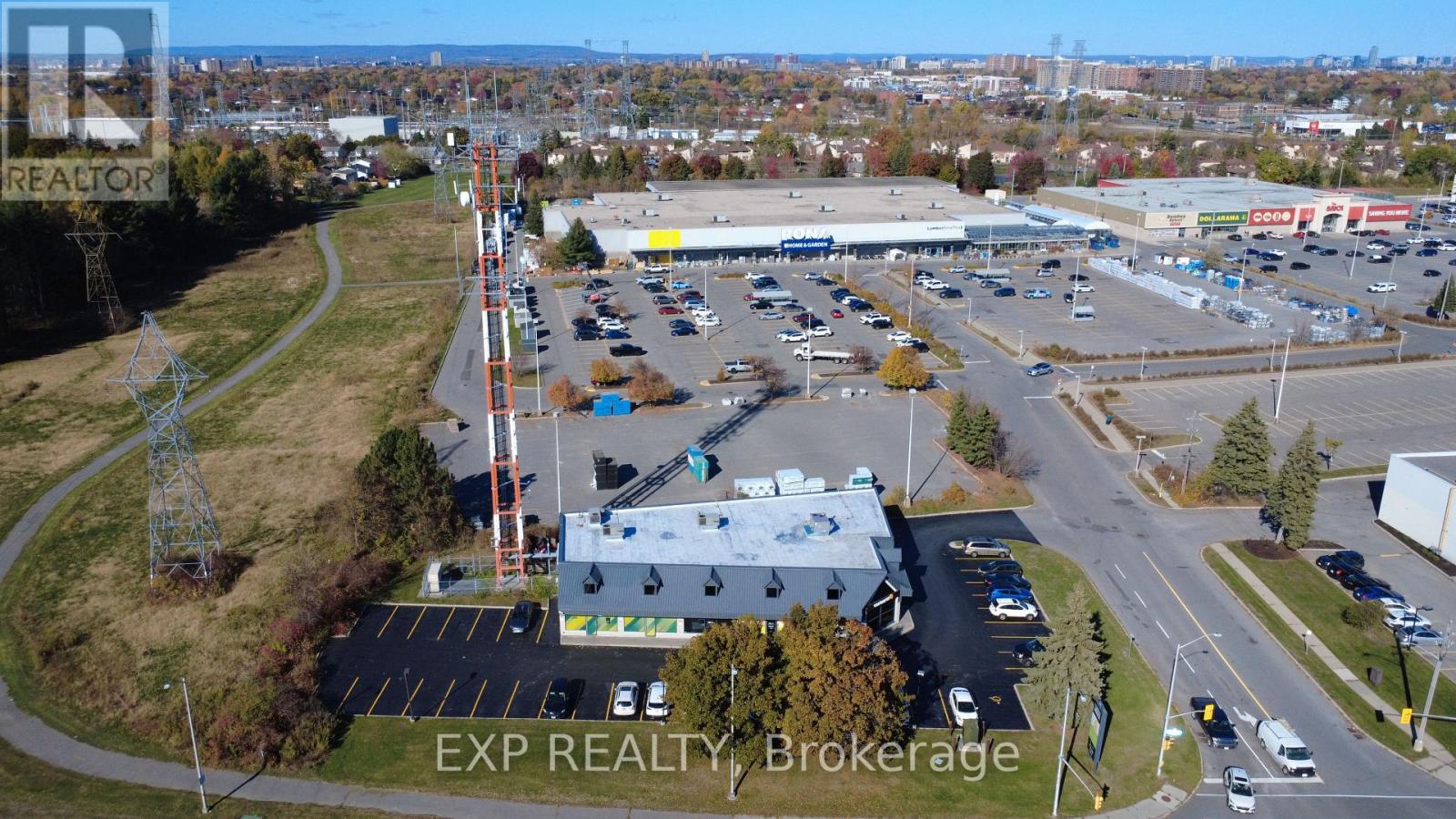 595 West Hunt Club Road, Ottawa, Ontario  K2G 5X6 - Photo 5 - X12449971