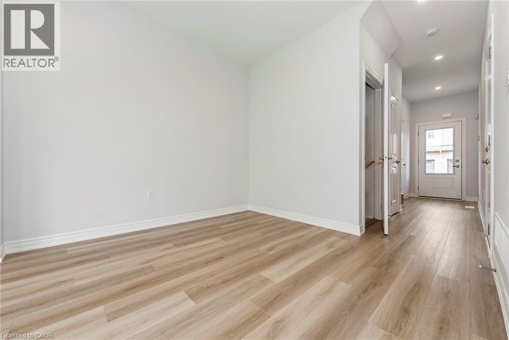 205 Thames Way Unit# 28, Hamilton, Ontario  L0R 1W0 - Photo 5 - 40784657