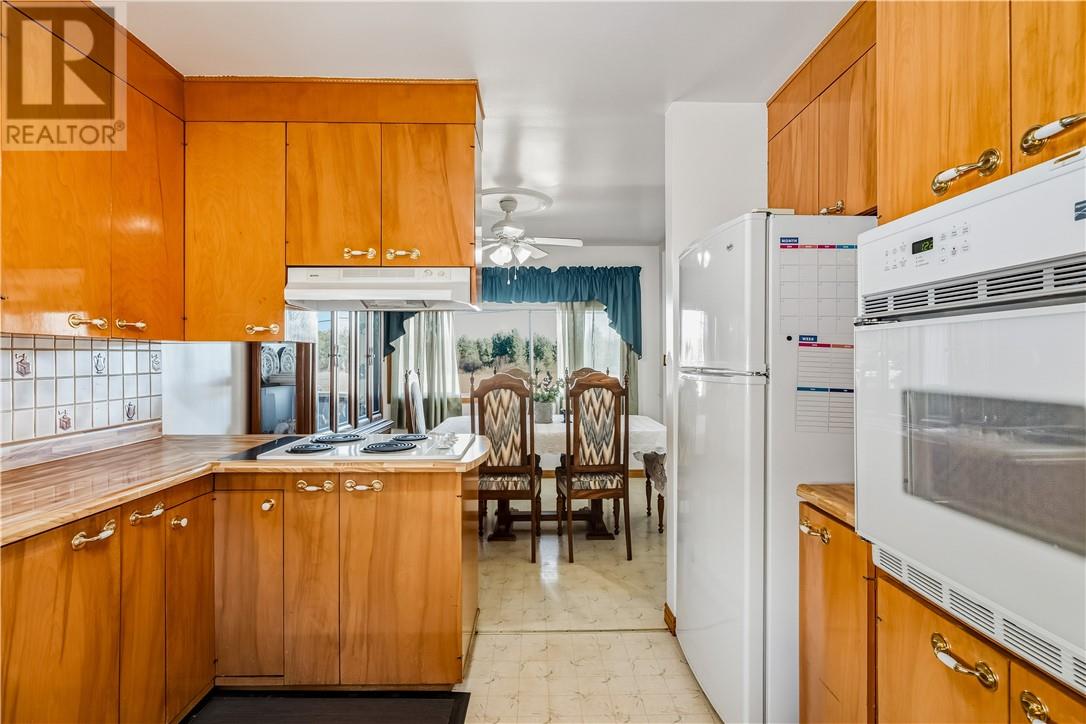 3673 Clarence Street, Val Caron, Ontario  P3N 1H4 - Photo 8 - 2125442