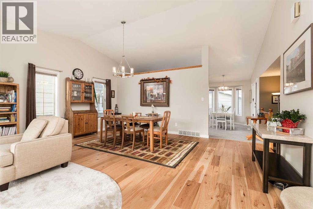 277 Coachwood Point W, Lethbridge, Alberta  T1K 6A4 - Photo 7 - A2239945