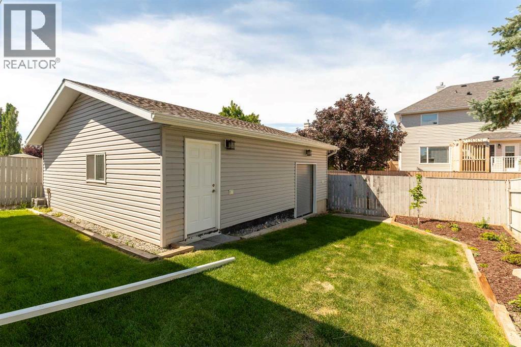 277 Coachwood Point W, Lethbridge, Alberta  T1K 6A4 - Photo 41 - A2239945