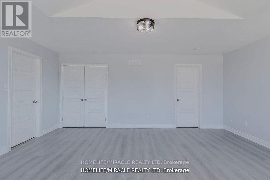 13 Brookfield Court, Ingersoll (Ingersoll - South), Ontario  N5C 0C4 - Photo 18 - X12495254