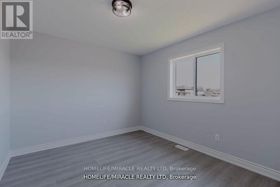 13 Brookfield Court, Ingersoll (Ingersoll - South), Ontario  N5C 0C4 - Photo 38 - X12495254