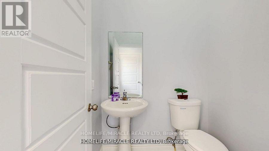 13 Brookfield Court, Ingersoll (Ingersoll - South), Ontario  N5C 0C4 - Photo 5 - X12495254