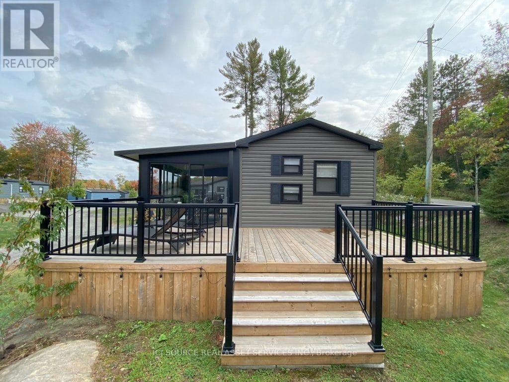 Bbt098 - 1047 Bonnie Lake Camp Road, Bracebridge (Macaulay), Ontario  P1L 1W9 - Photo 12 - X12495332