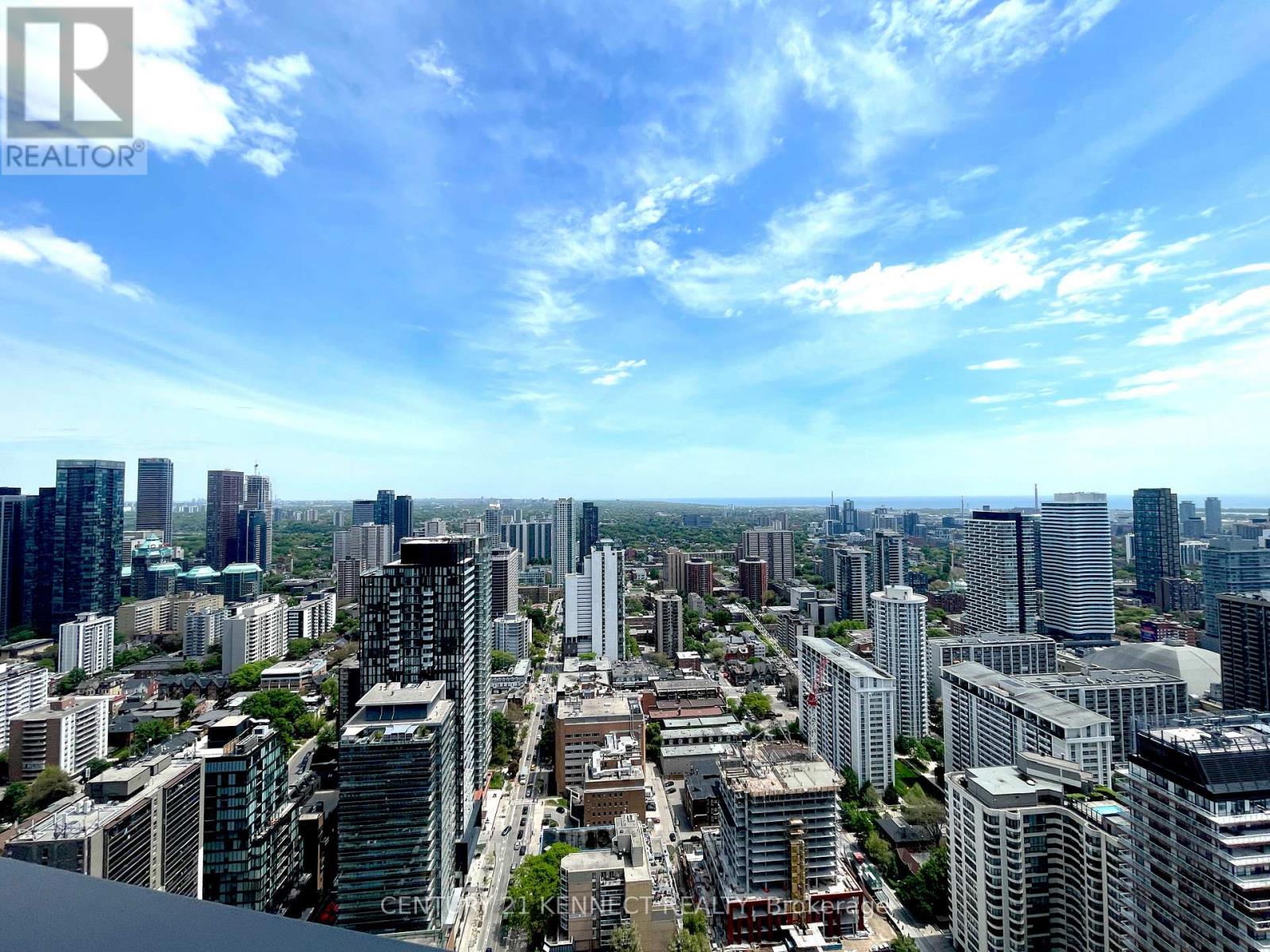 4312 - 11 Wellesley Street W, Toronto, Ontario  M4Y 0G4 - Photo 9 - C12495398