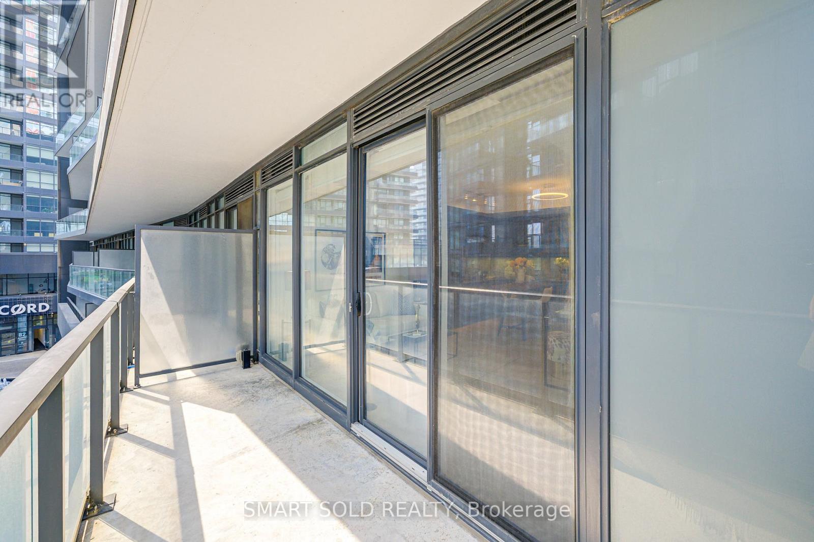 305 - 90 Queens Wharf Road, Toronto, Ontario  M5V 0J4 - Photo 37 - C12495410