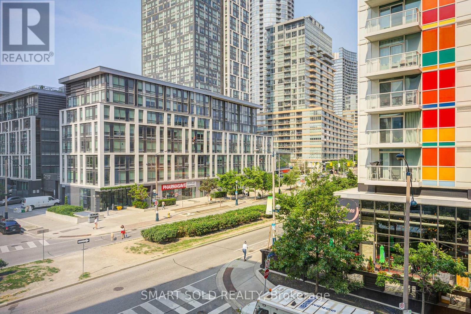 305 - 90 Queens Wharf Road, Toronto, Ontario  M5V 0J4 - Photo 43 - C12495410