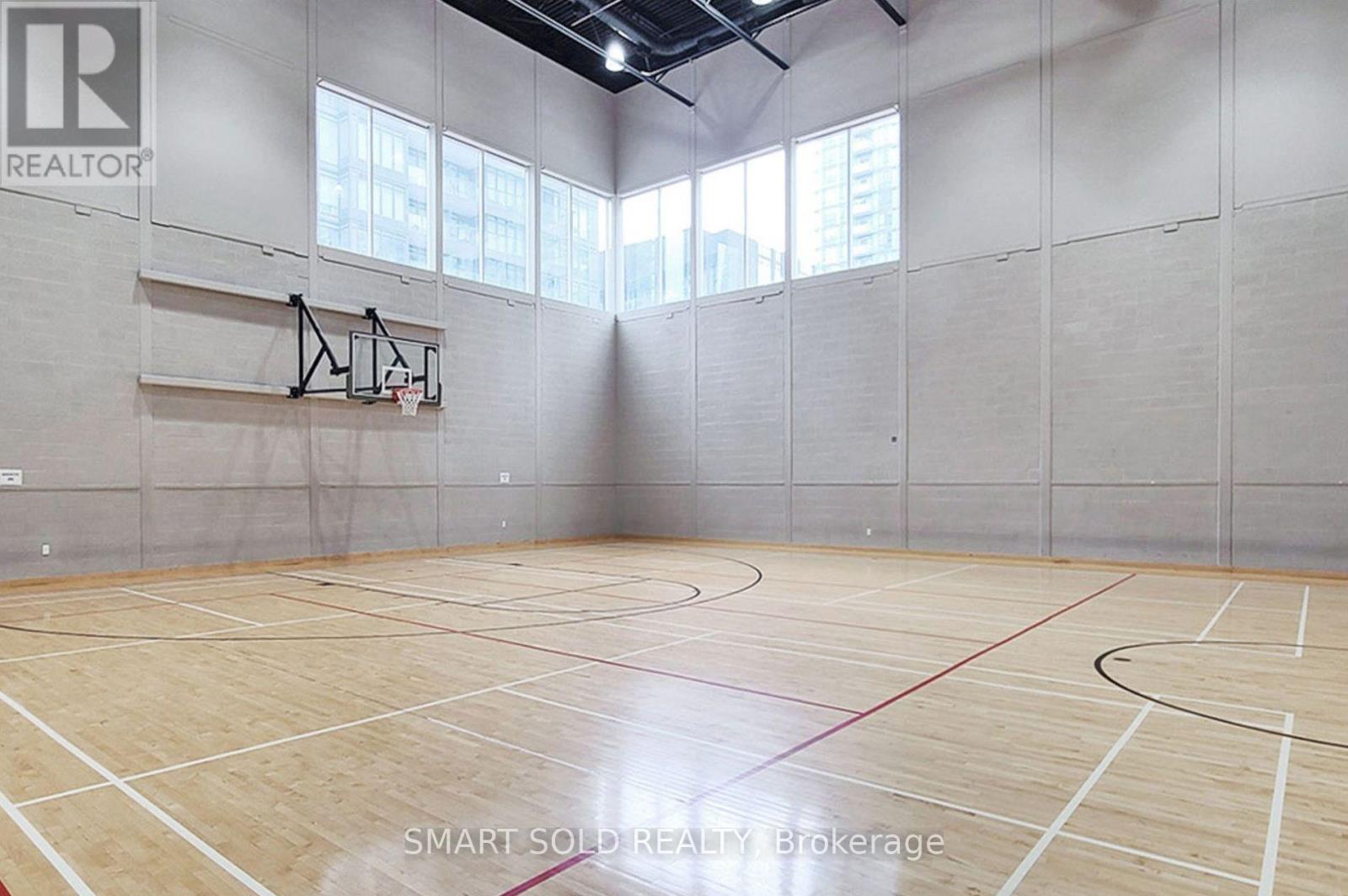 305 - 90 Queens Wharf Road, Toronto, Ontario  M5V 0J4 - Photo 45 - C12495410