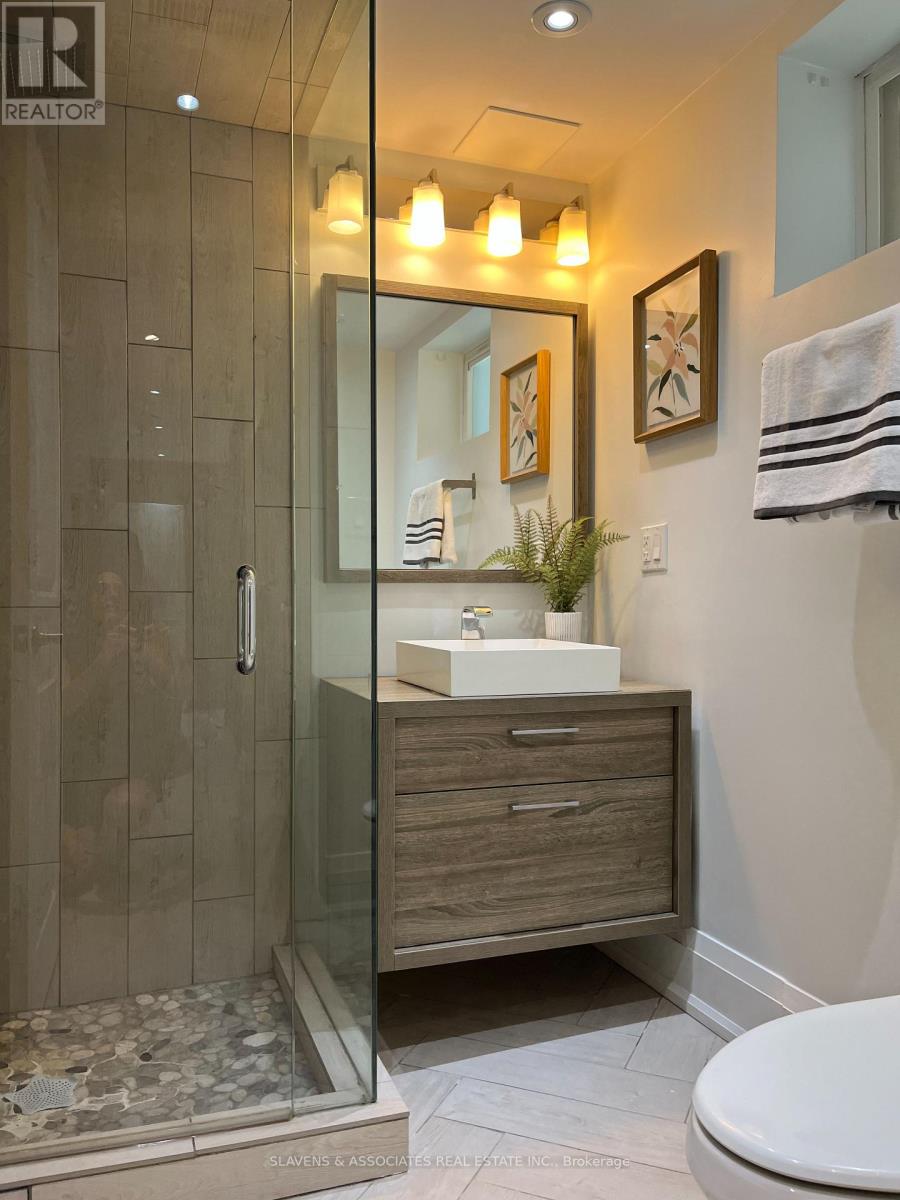 456 Roehampton Avenue, Toronto, Ontario  M4P 1S4 - Photo 12 - C12495412