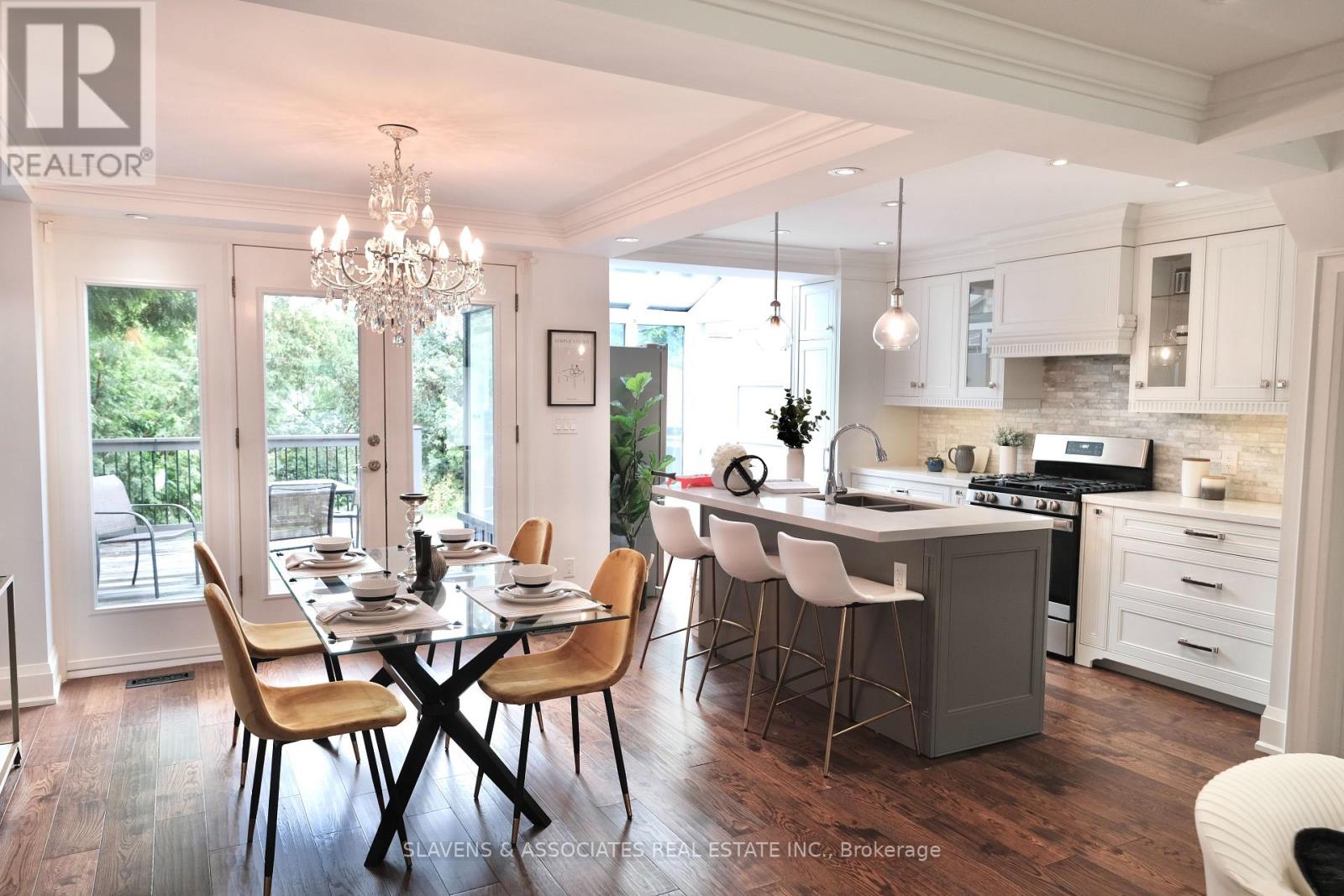 456 Roehampton Avenue, Toronto, Ontario  M4P 1S4 - Photo 4 - C12495412