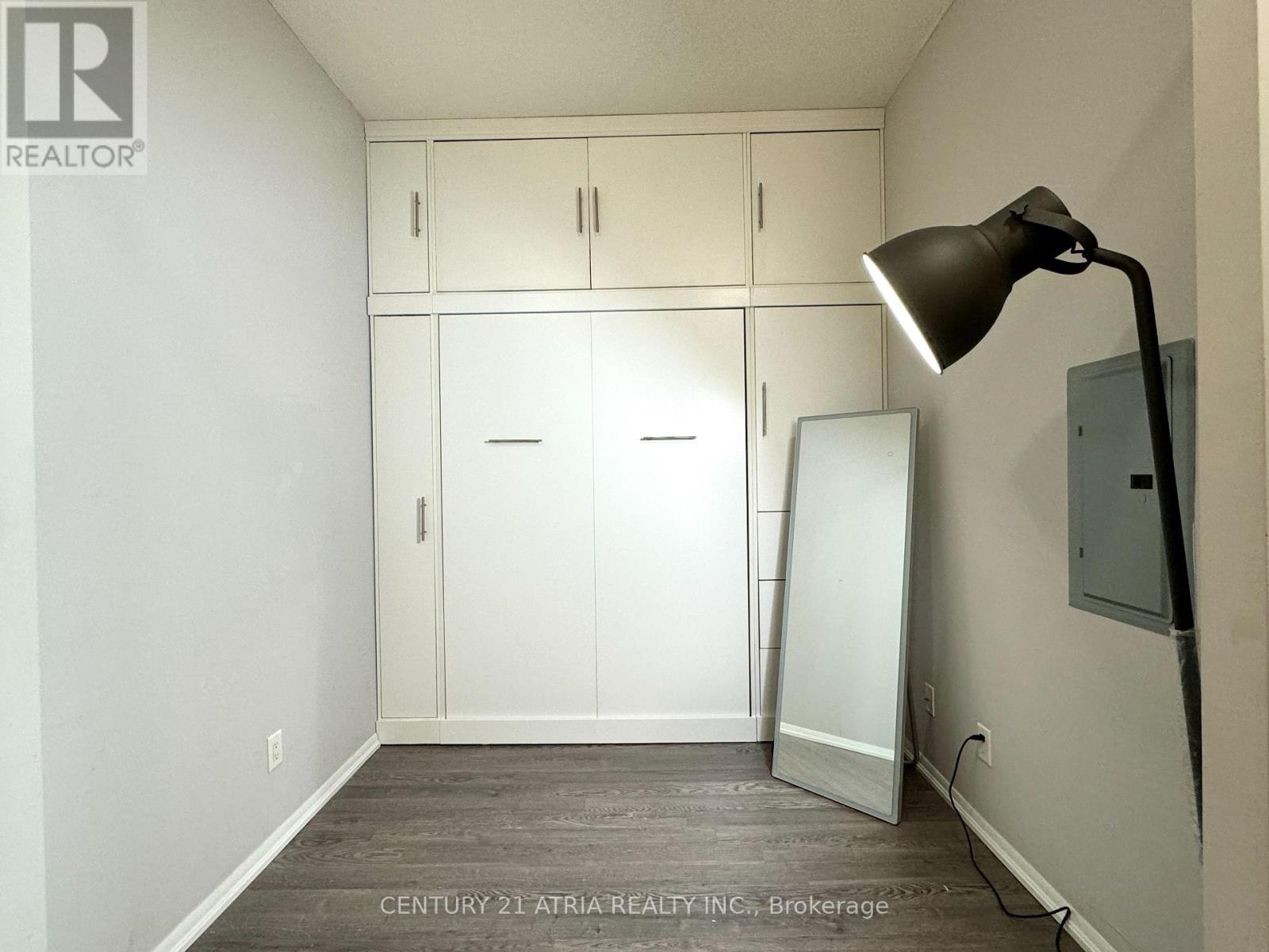 607 - 18 Yonge Street E, Toronto, Ontario  M5E 1Z8 - Photo 11 - C12495414