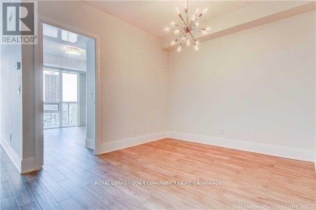 810 - 810 Broadway Avenue, Toronto, Ontario  M4P 1T7 - Photo 5 - C12495612