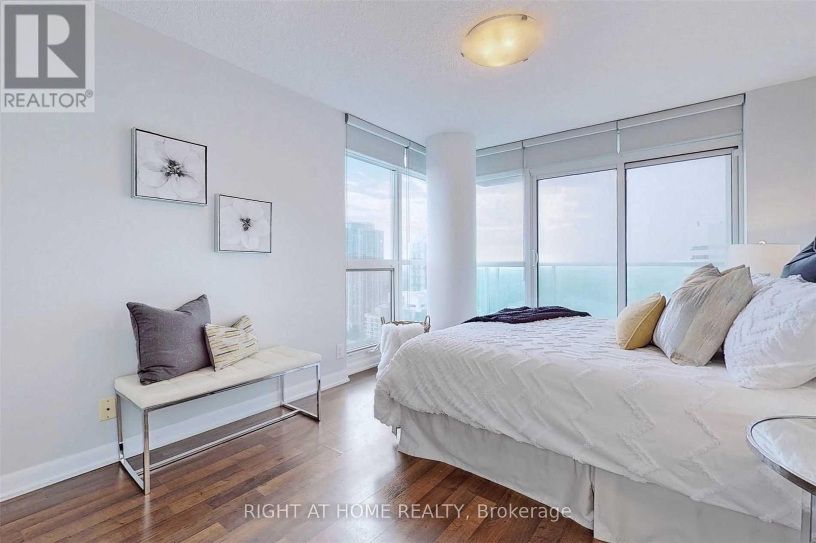 2215 - 17 Anndale Drive, Toronto, Ontario  M2N 2W7 - Photo 15 - C12495624