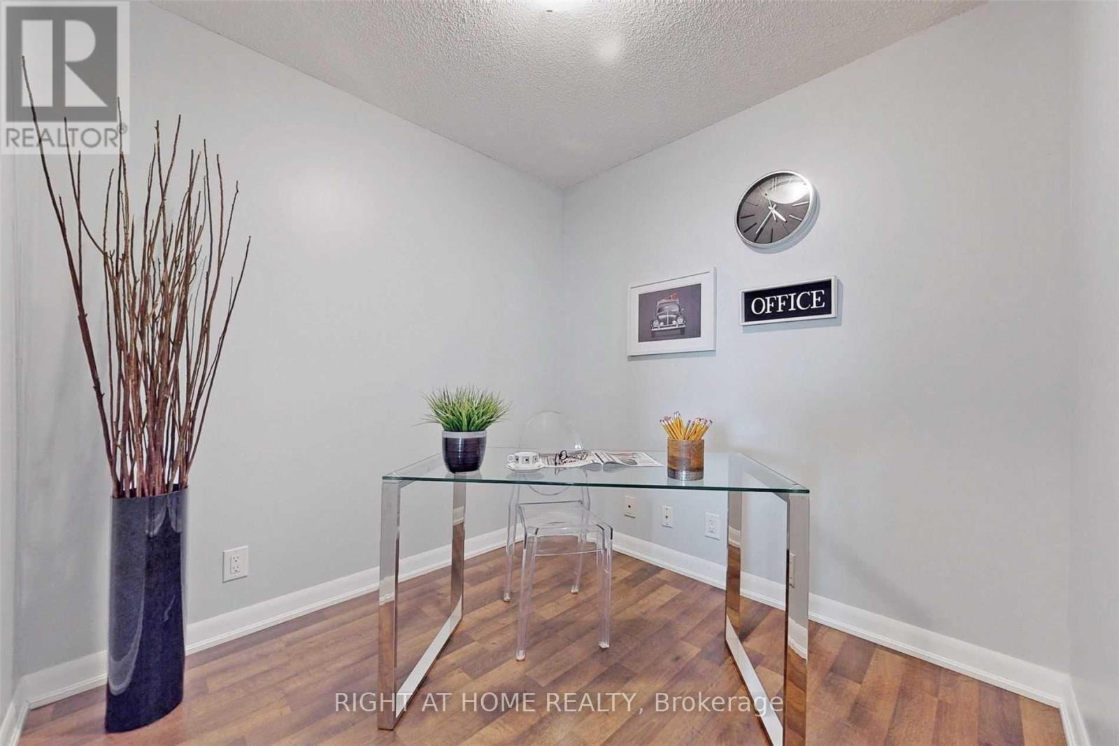 2215 - 17 Anndale Drive, Toronto, Ontario  M2N 2W7 - Photo 22 - C12495624