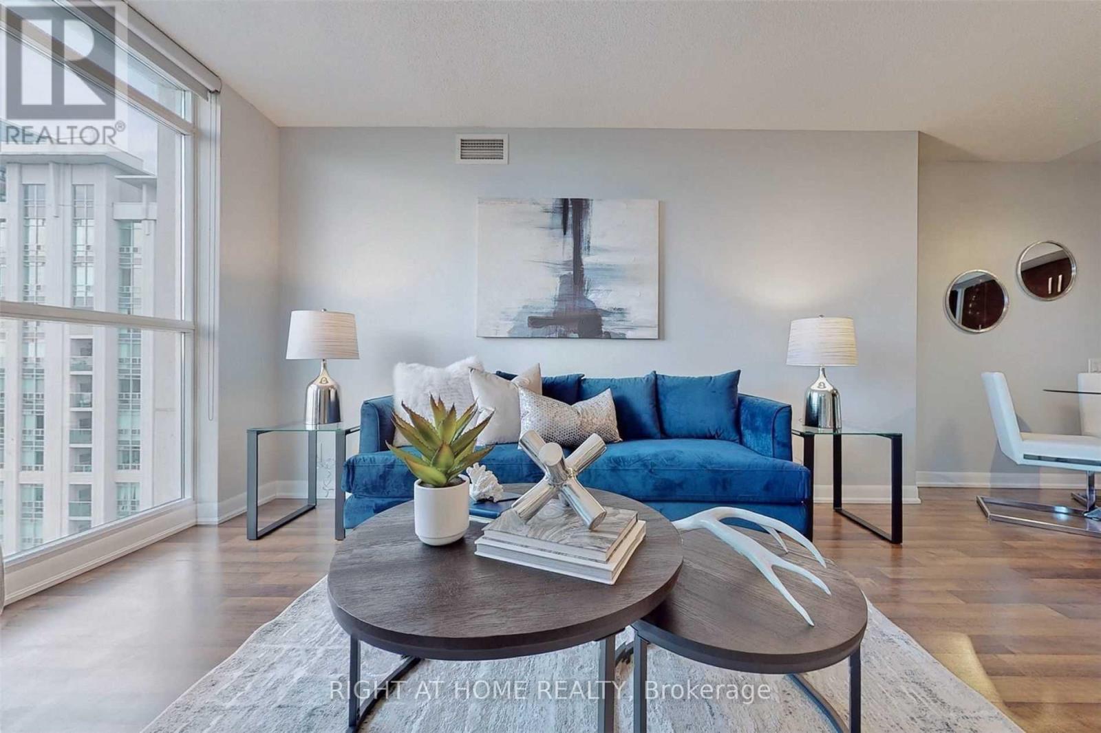 2215 - 17 Anndale Drive, Toronto, Ontario  M2N 2W7 - Photo 7 - C12495624