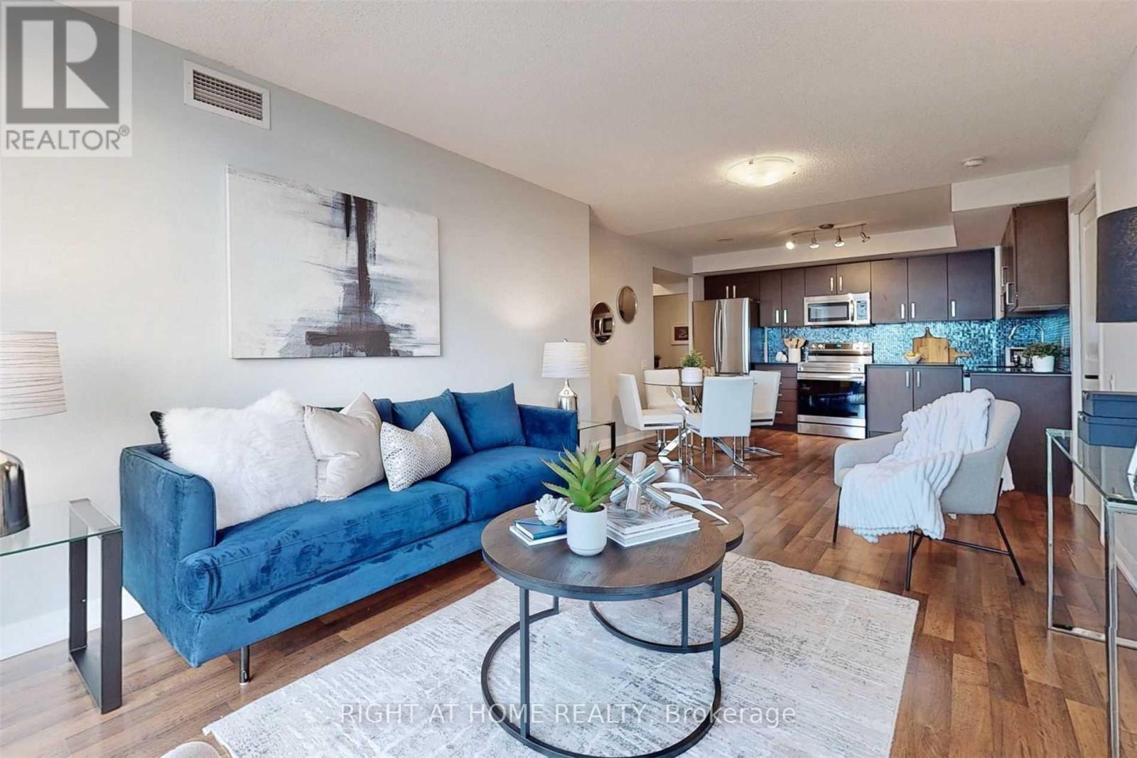 2215 - 17 Anndale Drive, Toronto, Ontario  M2N 2W7 - Photo 8 - C12495624