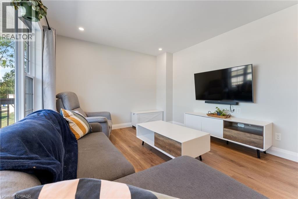 6324 Townline Road, Smithville, Ontario  L0R 2A0 - Photo 12 - 40780049