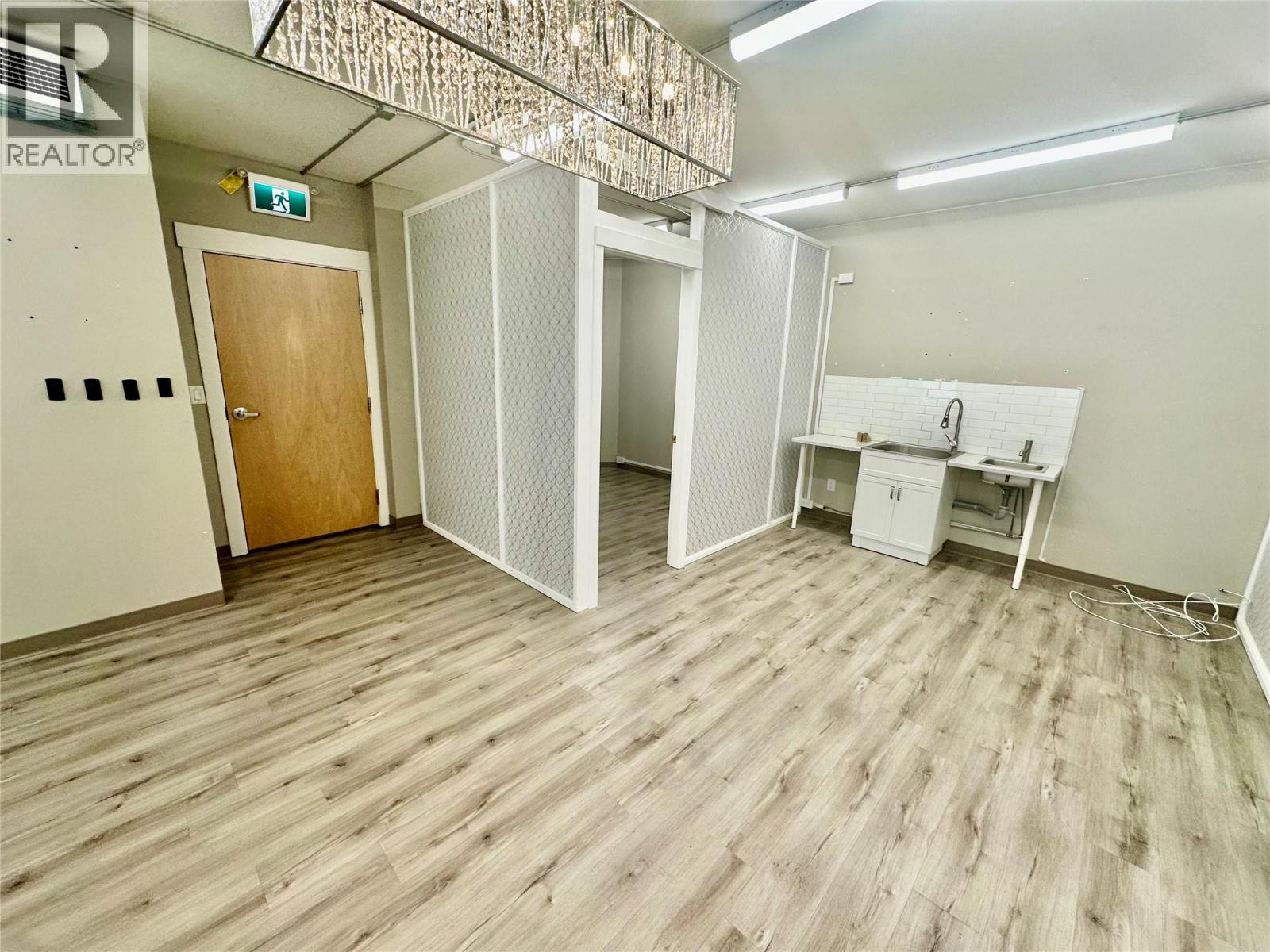 1751 Harvey Avenue Unit# 250, Kelowna, British Columbia  V1Y 6G4 - Photo 8 - 10367066