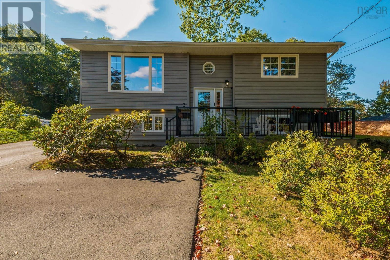 3 Dartmoor Crescent, Bedford, Nova Scotia