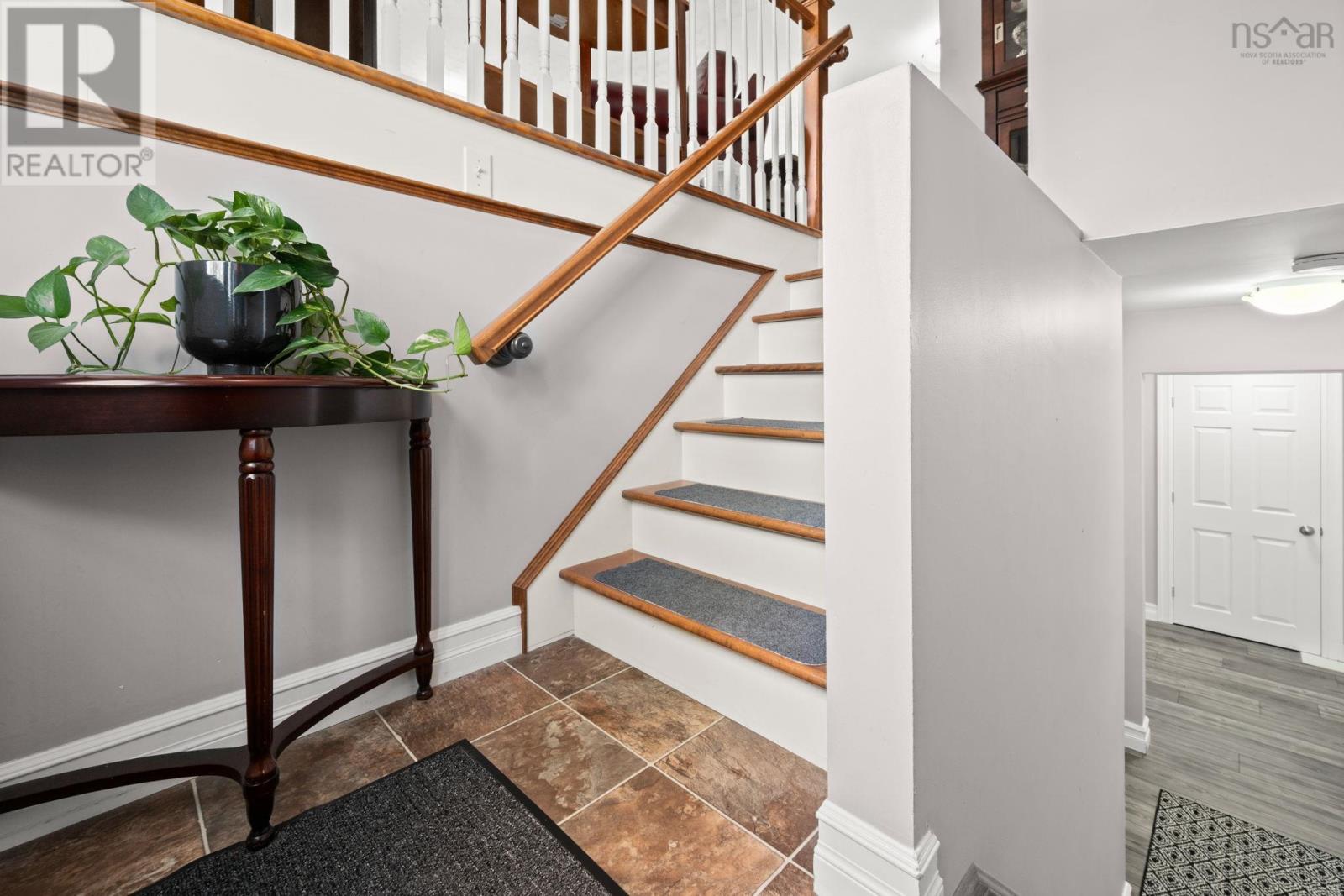 3 Dartmoor Crescent, Bedford, Nova Scotia  B4A 2K4 - Photo 5 - 202526592