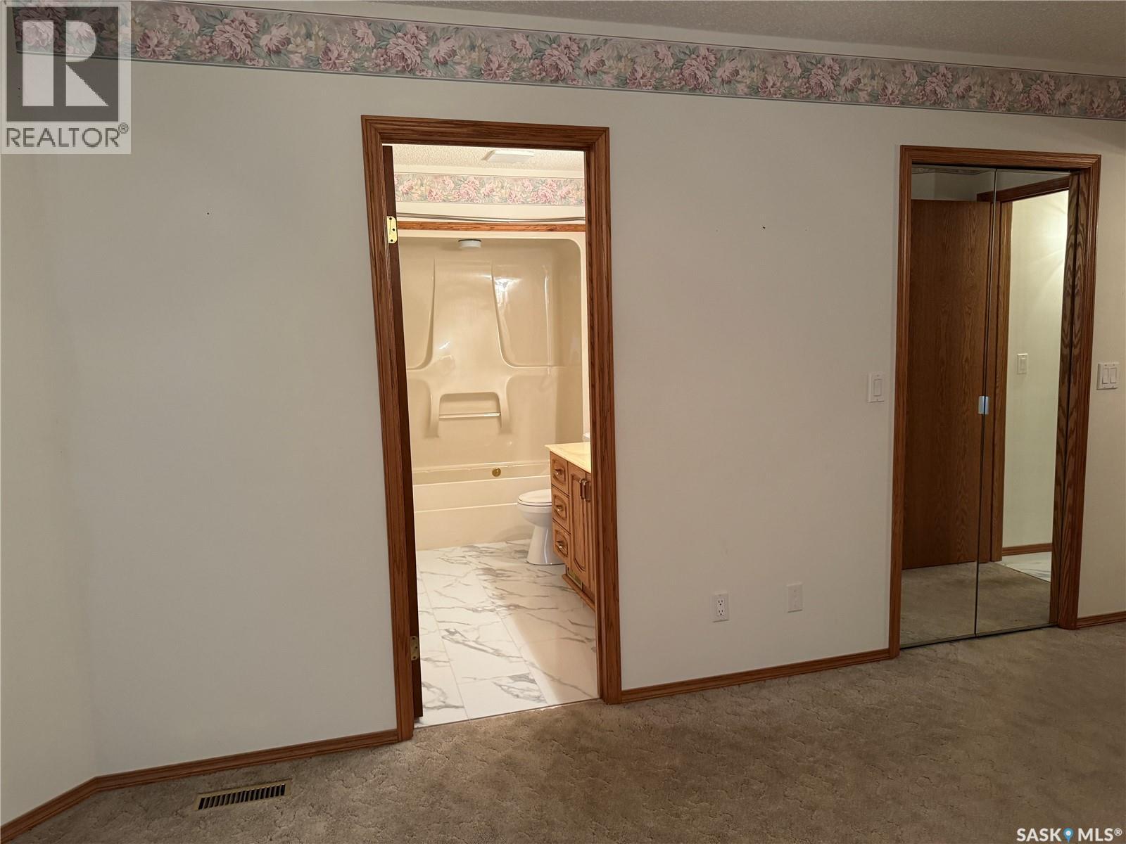 730 14th Street, Humboldt, Saskatchewan  S0K 2A0 - Photo 32 - SK022109