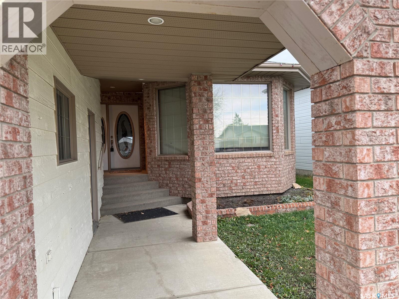 730 14th Street, Humboldt, Saskatchewan  S0K 2A0 - Photo 47 - SK022109