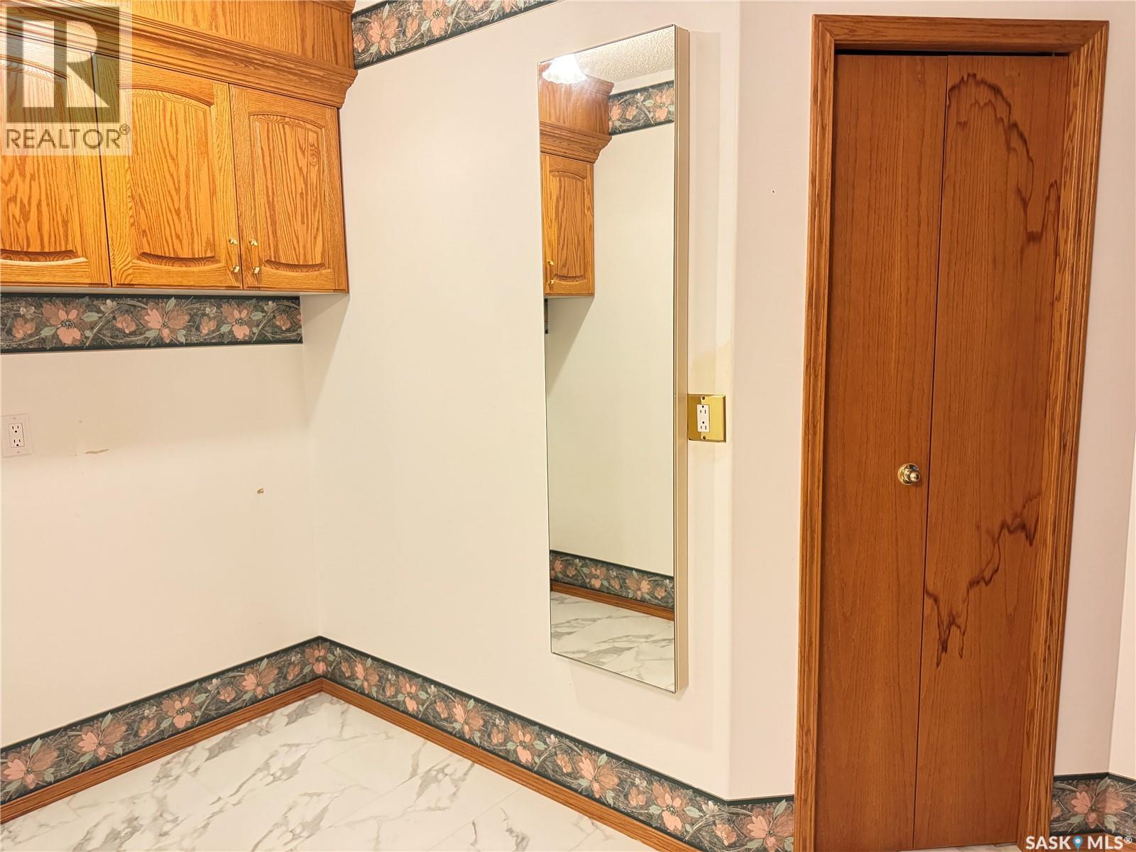 730 14th Street, Humboldt, Saskatchewan  S0K 2A0 - Photo 9 - SK022109