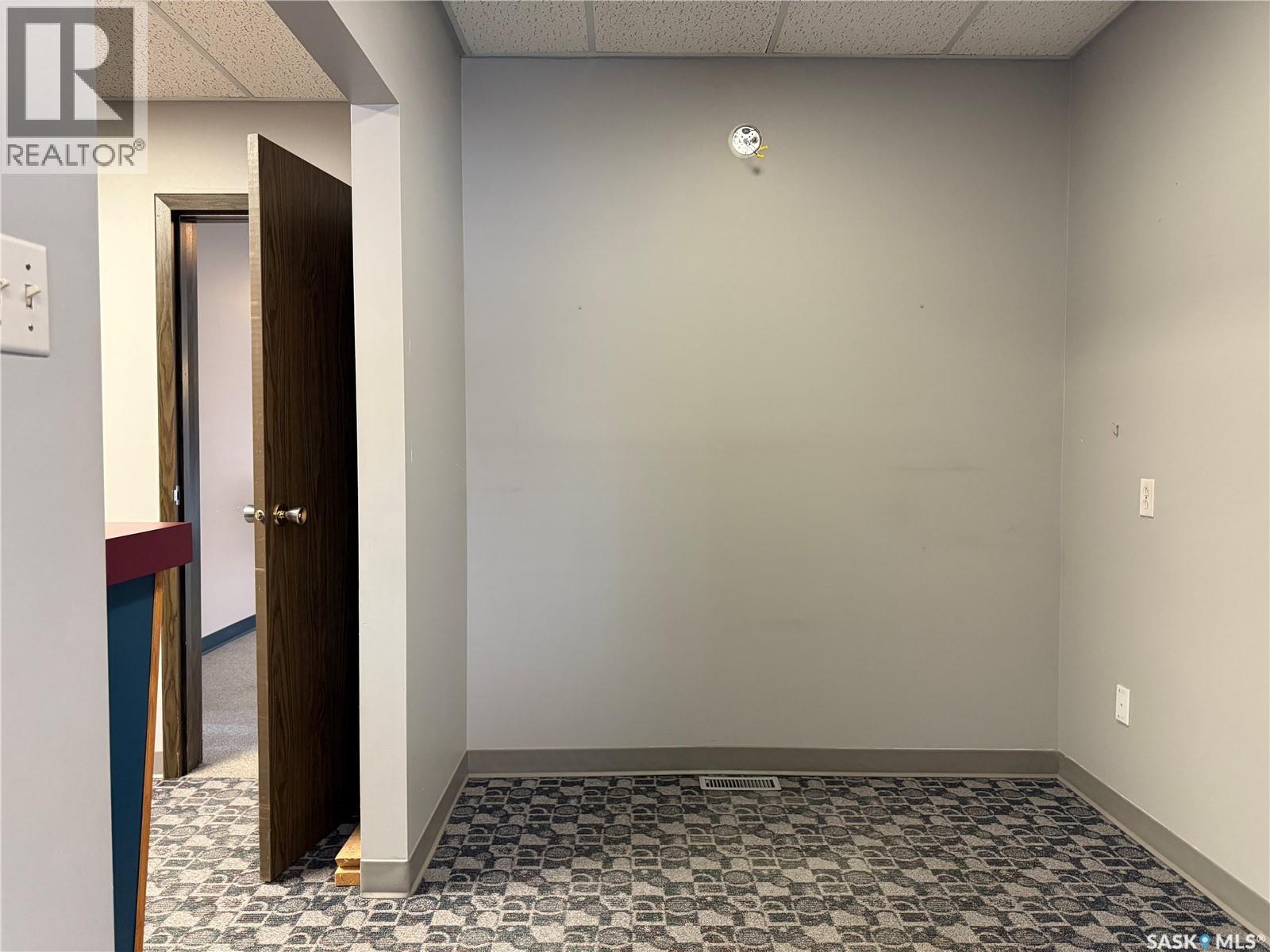 175 3rd Avenue E, Melville, Saskatchewan  S0A 2P0 - Photo 15 - SK022015