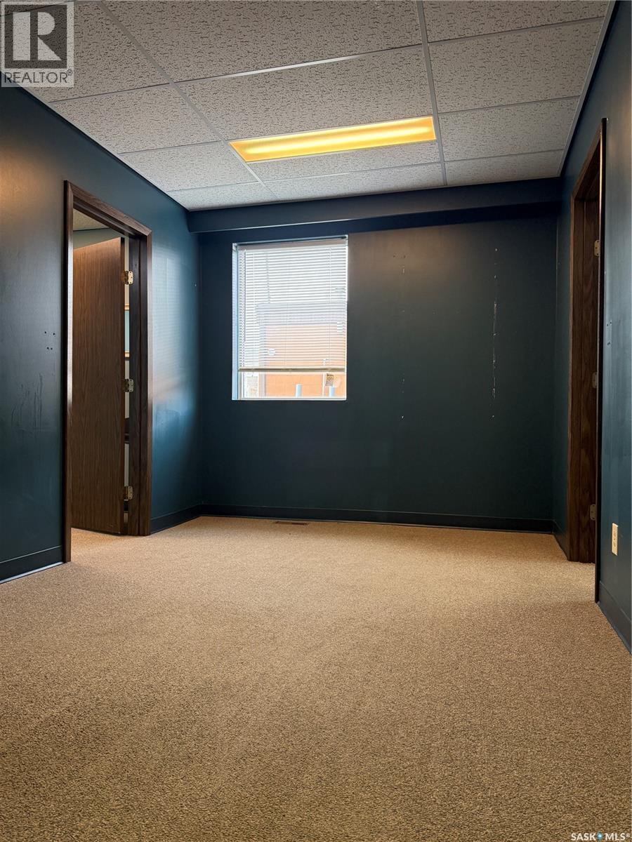 175 3rd Avenue E, Melville, Saskatchewan  S0A 2P0 - Photo 8 - SK022015