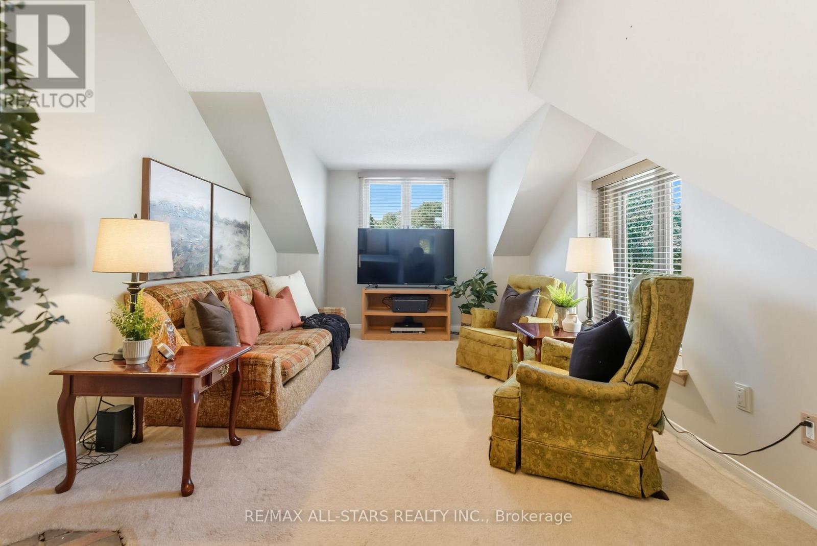 1094 Longbow Drive, Pickering (Liverpool), Ontario  L1V 5X3 - Photo 19 - E12495502