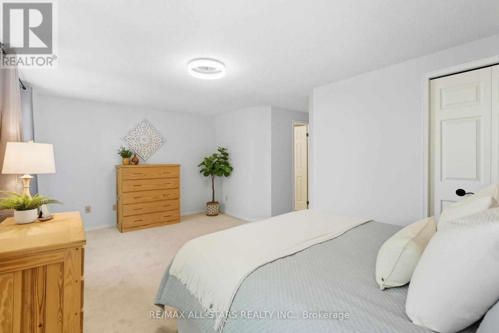 1094 Longbow Drive, Pickering (Liverpool), Ontario  L1V 5X3 - Photo 24 - E12495502