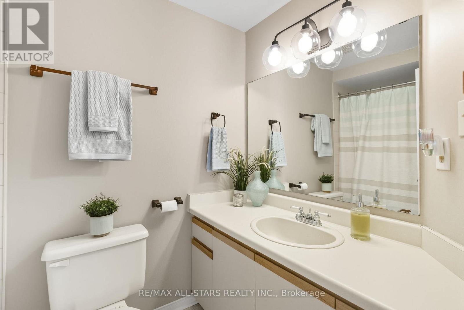 1094 Longbow Drive, Pickering (Liverpool), Ontario  L1V 5X3 - Photo 30 - E12495502