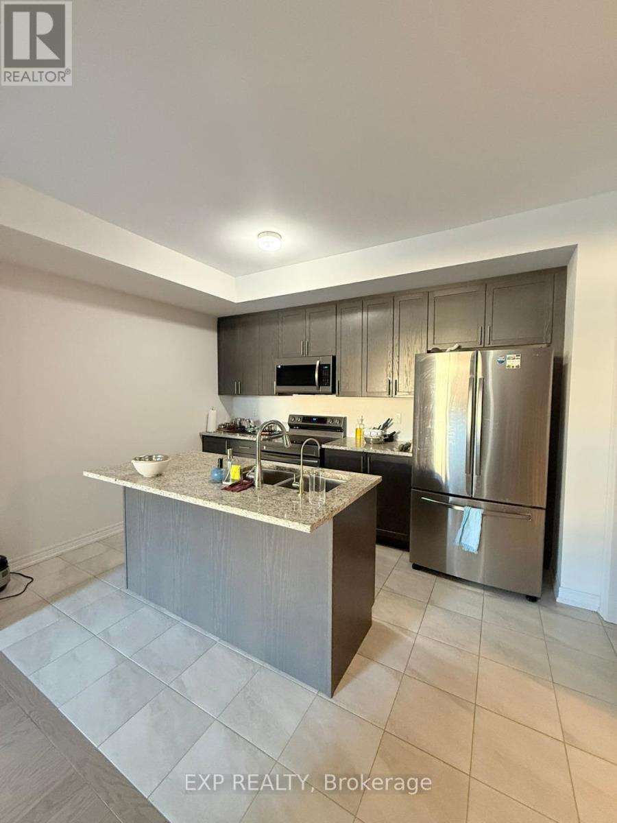 1071 Lockie Drive, Oshawa, Ontario  L1L 0R9 - Photo 6 - E12458708